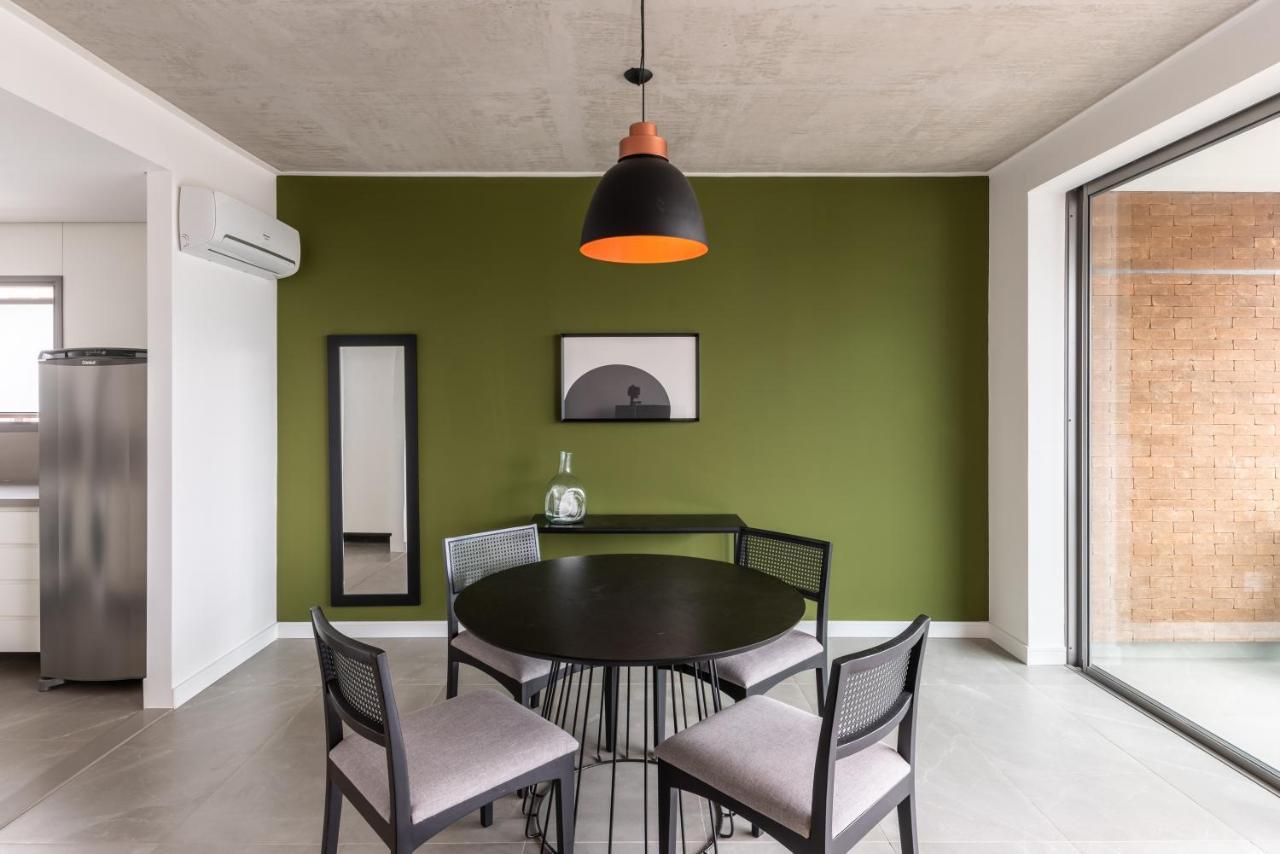 Apartamento Duplex Sofisticado Com Dois Quartos Em Pinheiros
