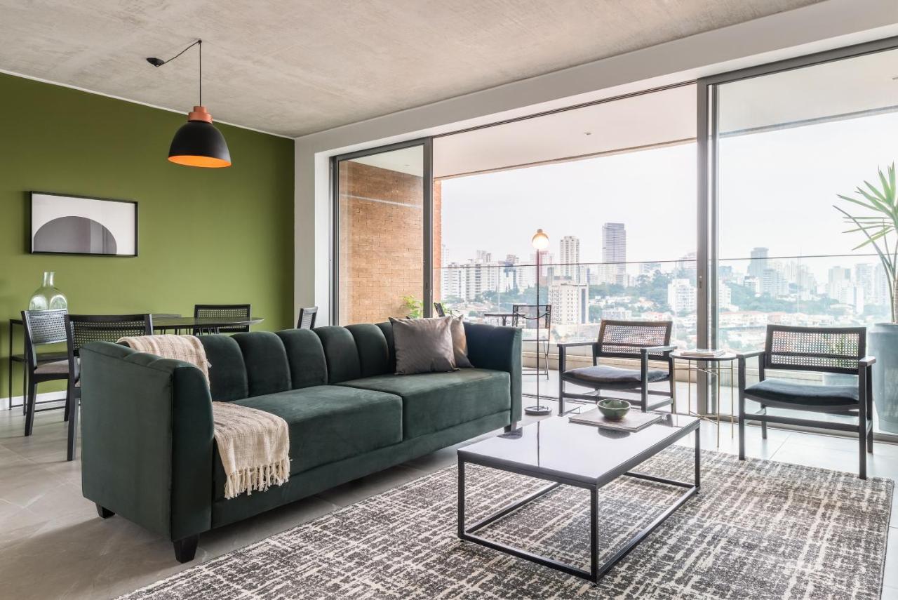 Duplex Sofisticado Com Dois Quartos Em Pinheiros